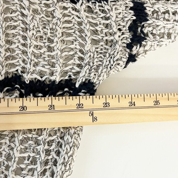 Velvet Graham & Spencer White & Black Open Knit Fringe Pullover Sweater SMALL - Picture 6 of 7